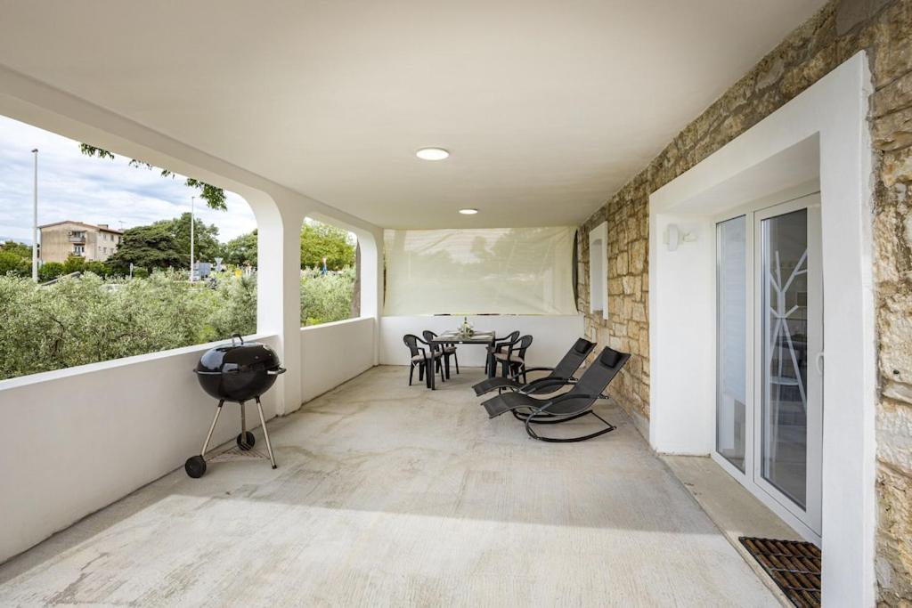 Apartment Olive Garden Near Pula 3 Km From Center And Only 4 Km From The Beach For 4 Persons Esterno foto